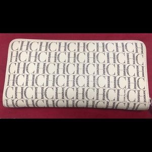 Carolina Herrera Caracas wallet